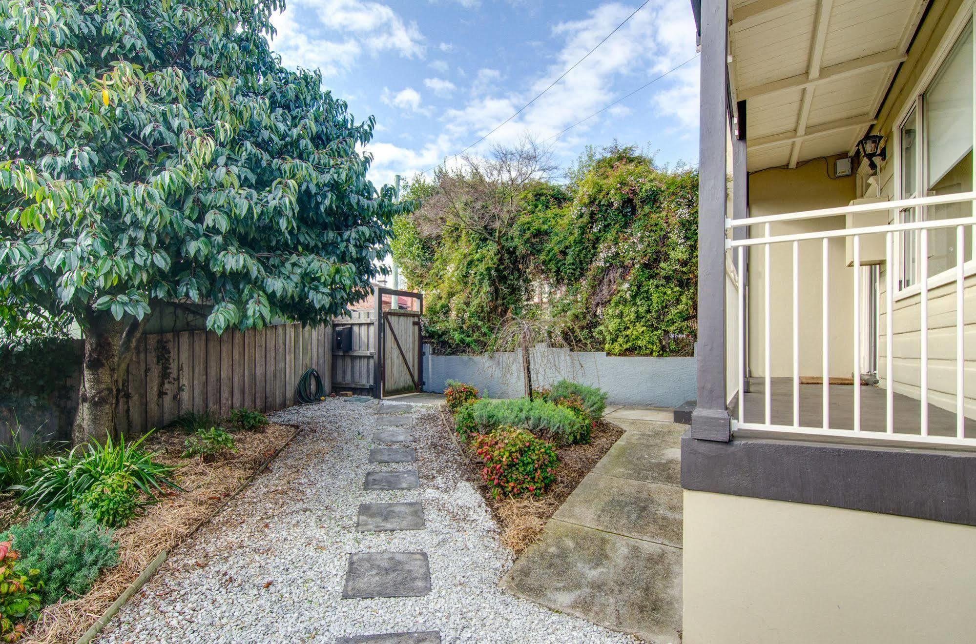 הוילה לונסטון Terrace On Walbourne מראה חיצוני תמונה